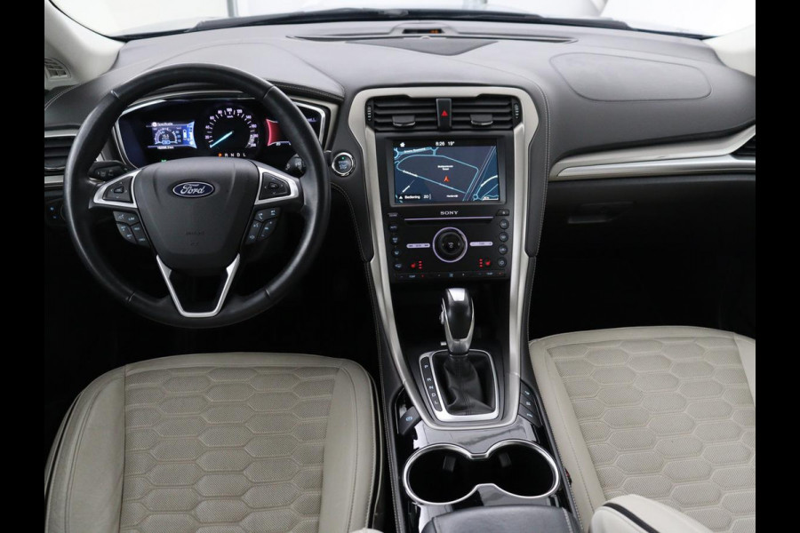 Ford Mondeo 2.0 IVCT HEV Vignale | Navigatie | Stoelverwarming | Cruise Control | Carplay | Climate control | Leer | Automaat