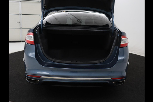 Ford Mondeo 2.0 IVCT HEV Vignale | Navigatie | Stoelverwarming | Cruise Control | Carplay | Climate control | Leer | Automaat