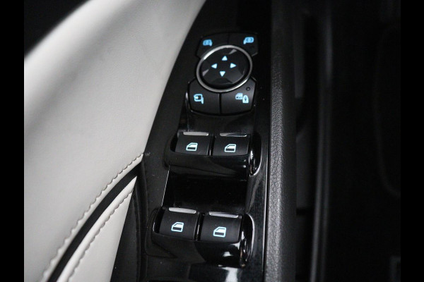 Ford Mondeo 2.0 IVCT HEV Vignale | Navigatie | Stoelverwarming | Cruise Control | Carplay | Climate control | Leer | Automaat