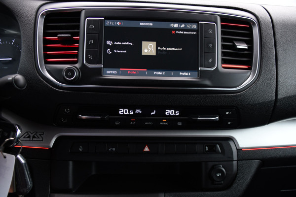Fiat Scudo 2.0 MultiJet L3H1 PB Edition Camera, Cruise, Carplay, LED, Automaat, 177pk, Multimedia, Trekhaak, Sensoren, Uniek!