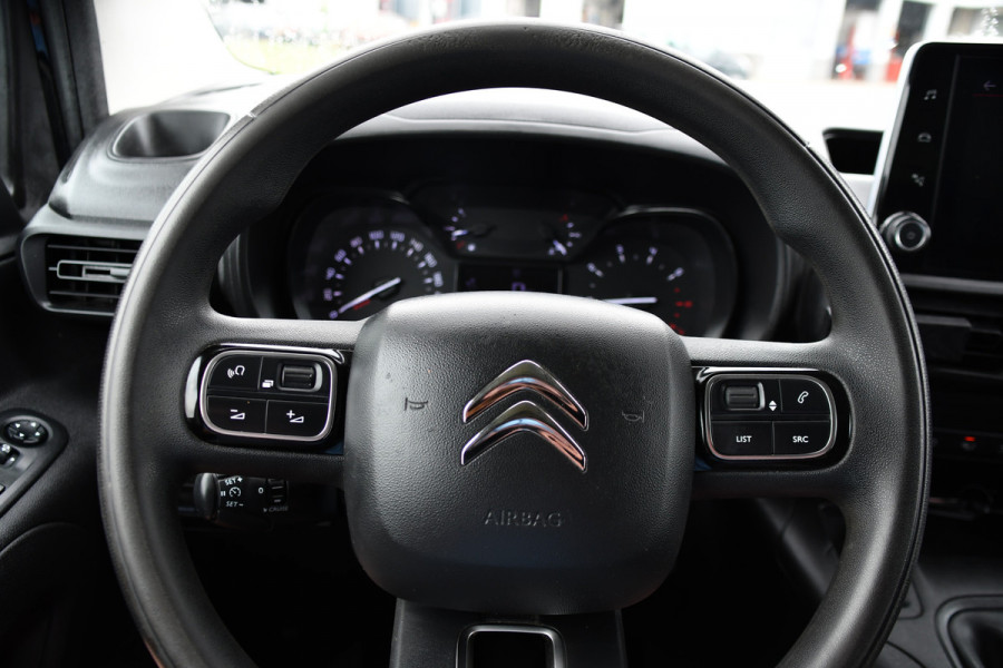 Citroën Berlingo 1.5 BlueHDI Black Edition Cruise, Carplay, Sensoren, 102pk, Multimedia, Trekhaak, Keyless, Uniek!