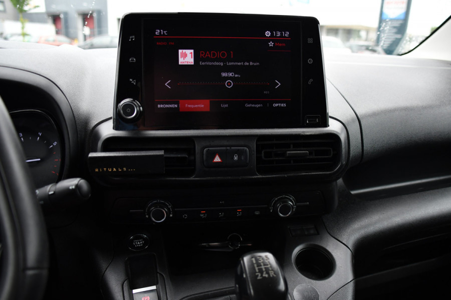 Citroën Berlingo 1.5 BlueHDI Black Edition Cruise, Carplay, Sensoren, 102pk, Multimedia, Trekhaak, Keyless, Uniek!