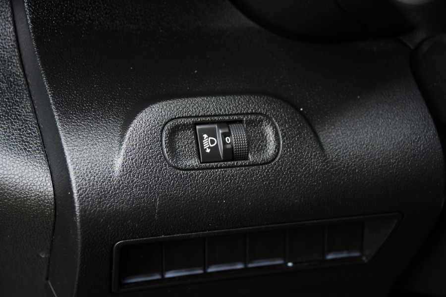 Citroën Berlingo 1.5 BlueHDI Black Edition Cruise, Carplay, Sensoren, 102pk, Multimedia, Trekhaak, Keyless, Uniek!