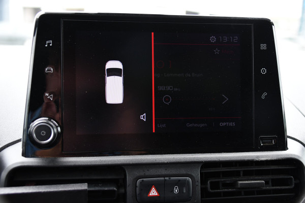Citroën Berlingo 1.5 BlueHDI Black Edition Cruise, Carplay, Sensoren, 102pk, Multimedia, Trekhaak, Keyless, Uniek!