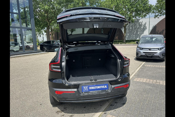 Volvo C40 Recharge Core 69 kWh SOH 91% | CLIMATE PACK | 3 FASE | ACHTERUIT RIJ CAMERA | ELEK. ACHTERKLEP | CRUISE CONTROL | PANO | 12 MND BOVAG GARANTIE | KEYLESS | DODE HOEK |
