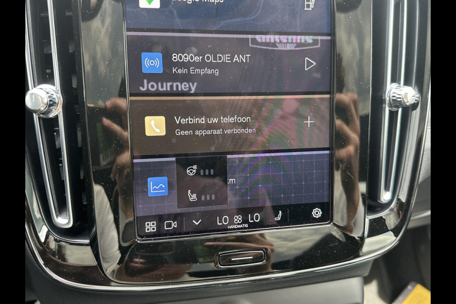 Volvo C40 Recharge Core 69 kWh SOH 91% | CLIMATE PACK | 3 FASE | ACHTERUIT RIJ CAMERA | ELEK. ACHTERKLEP | CRUISE CONTROL | PANO | 12 MND BOVAG GARANTIE | KEYLESS | DODE HOEK |