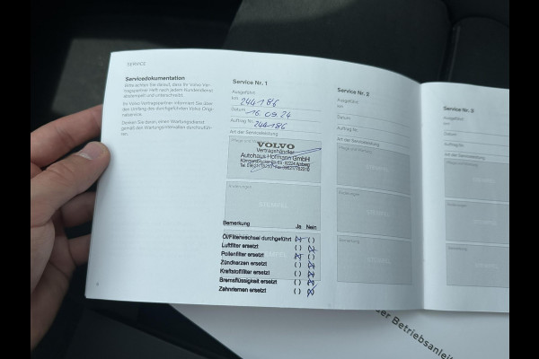 Volvo C40 Recharge Core 69 kWh SOH 91% | CLIMATE PACK | 3 FASE | ACHTERUIT RIJ CAMERA | ELEK. ACHTERKLEP | CRUISE CONTROL | PANO | 12 MND BOVAG GARANTIE | KEYLESS | DODE HOEK |