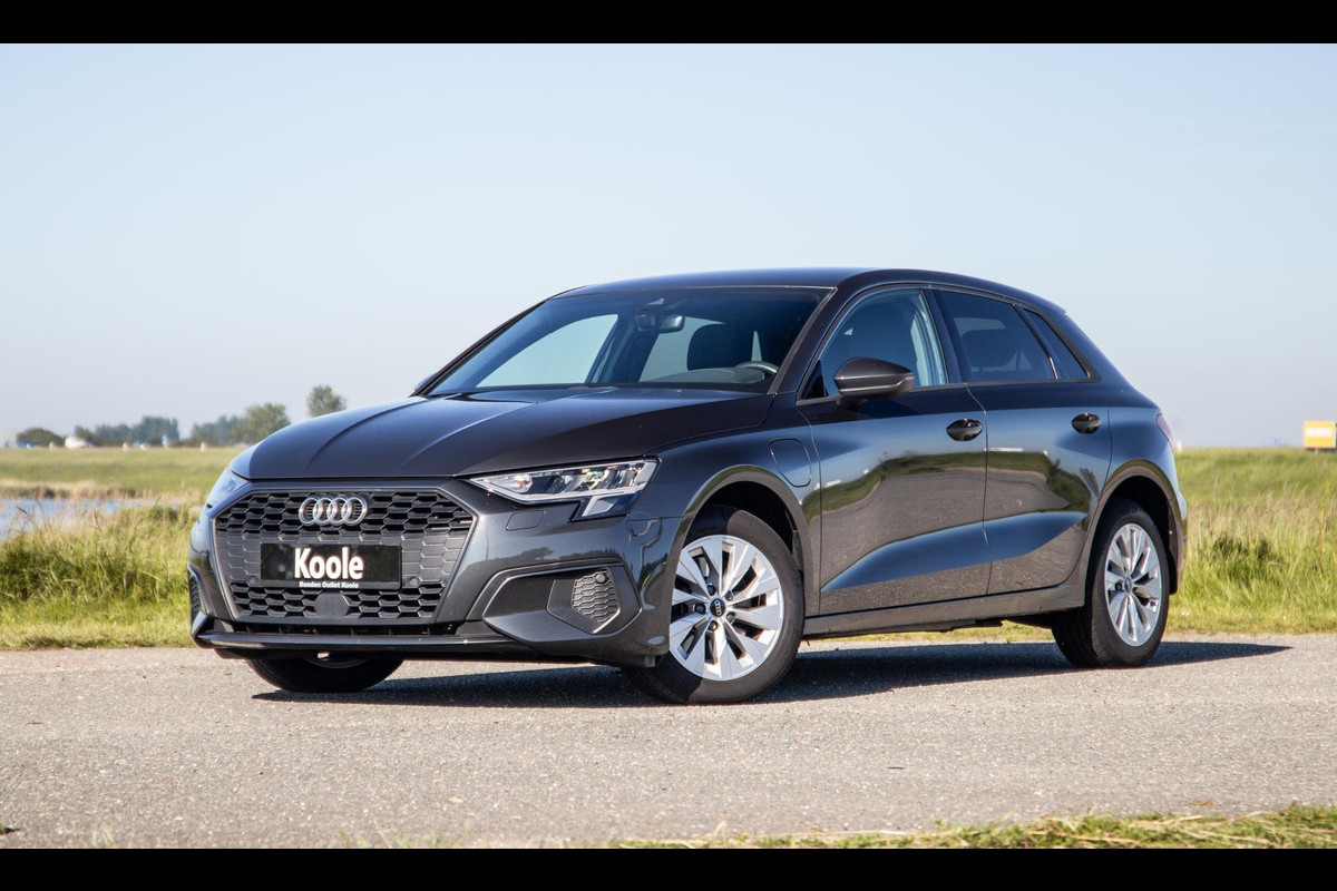 Audi A3 Sportback 40 TFSI e Advanced edition DEALER ONDERHOUDEN / AUTOMAAT / CRUISE CONTROLE / CARPLAY