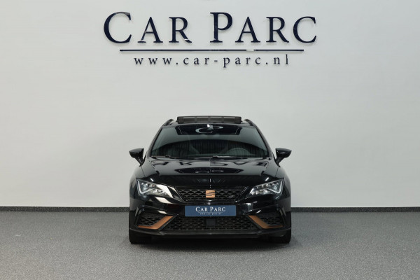 Seat Leon ST 2.0 TSI 4DRIVE CUPRA R 300+PK LED/CARBON/VIRTUAL/SFEER/PANO/ALCANTARA+S.VERWARMING/19" LMV/CAM/ACC/12 MND GARANTIE!
