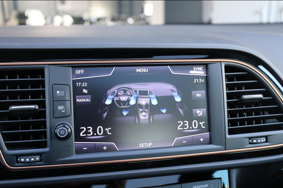 Seat Leon ST 2.0 TSI 4DRIVE CUPRA R 300+PK LED/CARBON/VIRTUAL/SFEER/PANO/ALCANTARA+S.VERWARMING/19" LMV/CAM/ACC/12 MND GARANTIE!