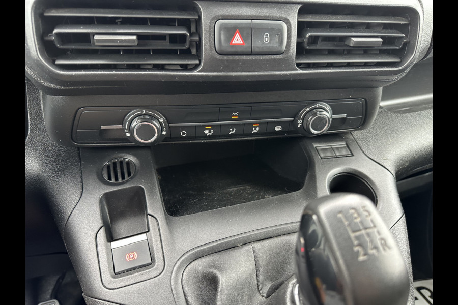Peugeot Partner 1.5 BlueHDI 102 PK / L2H1 / TREKHAAK / 3 ZITS / CRUISE / AIRCO / APPLE CARPLAY / ANDROID AUTO