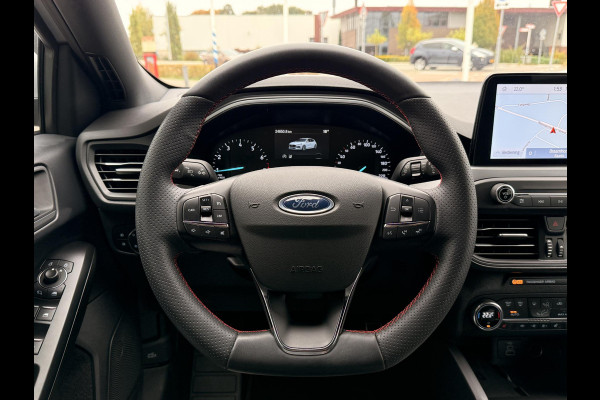 Ford Focus 1.0 EcoBoost Hybrid ST Line Style WINTER PACKAGE | CAMERA | TREKHAAK AFNEEMBAAR | NL AUTO |