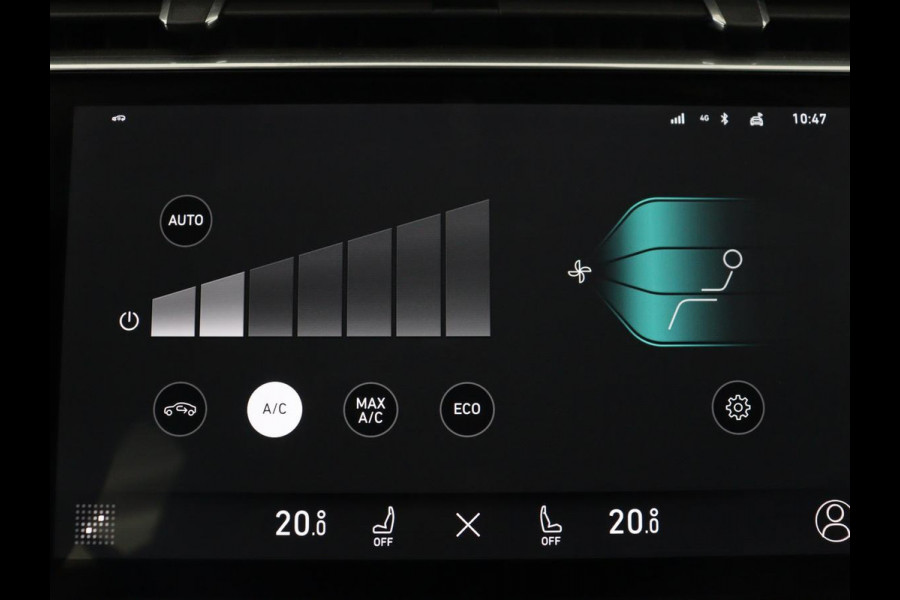 Lynk & Co 01 1.5 SOH 90.1 | Panoramadak | Trekhaak | Infinity by harman | Adaptive cruise | Full LED | Carplay | Camera | Sfeerverlichting | Dodehoek detectie |