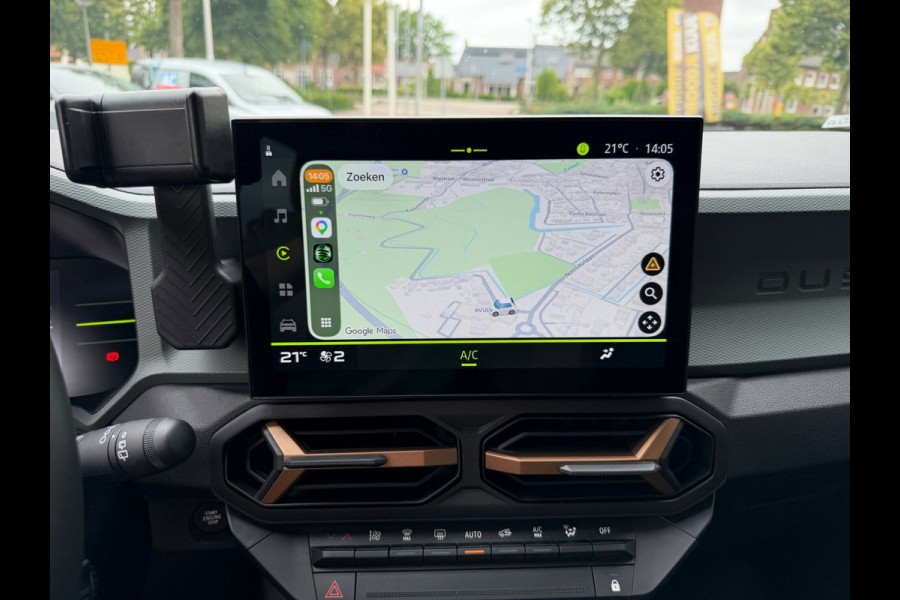 Dacia Duster 1.6 Hybrid 140 Extreme CarPlay / Camera / P-sensoren V&A / LM 18''