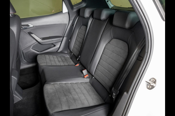 Seat Arona 1.5 TSI EVO FR / 150pk / Beats audio / Adaptieve cruise control / Stoelverwarming / Apple carplay / Virtuele cockpit /