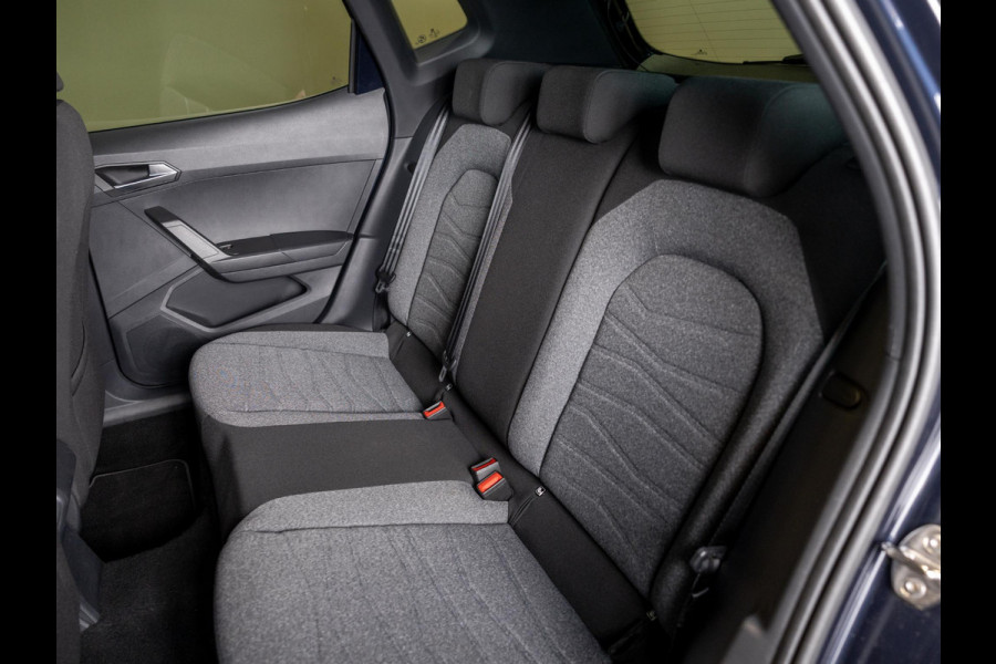 Seat Arona 1.0 TSI Xperience / 110pk / Airco / Klimaatregeling / Apple carplay / Navigatie