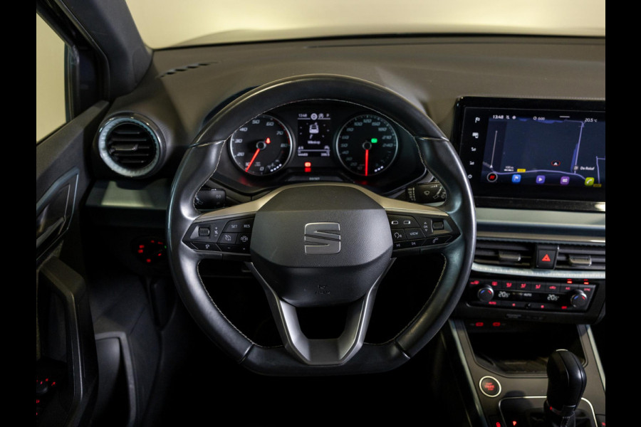 Seat Arona 1.0 TSI Xperience / 110pk / Airco / Klimaatregeling / Apple carplay / Navigatie