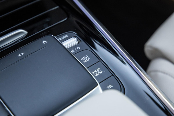 Mercedes-Benz B-Klasse 250 e Business Solution Luxury Limited CARPLAY / AMBILIGHT / STOELVERWARMING / CAMERA / DEALER ONDERHOUDEN