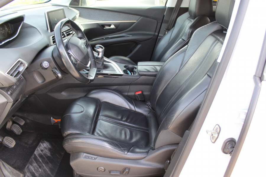 Peugeot 3008 1.2 PureTech Blue Lease Premium leder goed onderhouden distr rec afn trekhaak camera
