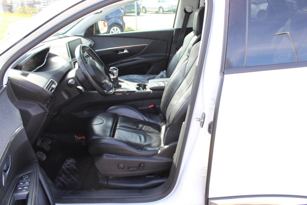 Peugeot 3008 1.2 PureTech Blue Lease Premium leder goed onderhouden distr rec afn trekhaak camera