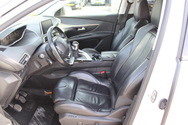 Peugeot 3008 1.2 PureTech Blue Lease Premium leder goed onderhouden distr rec afn trekhaak camera