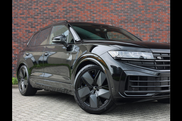 Volkswagen Touareg 3.0 TSi eHybrid 4MOTION R | Pano - DYNAUDIO