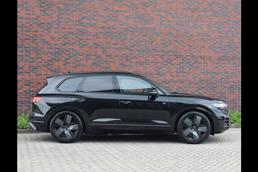 Volkswagen Touareg 3.0 TSi eHybrid 4MOTION R | Pano - DYNAUDIO