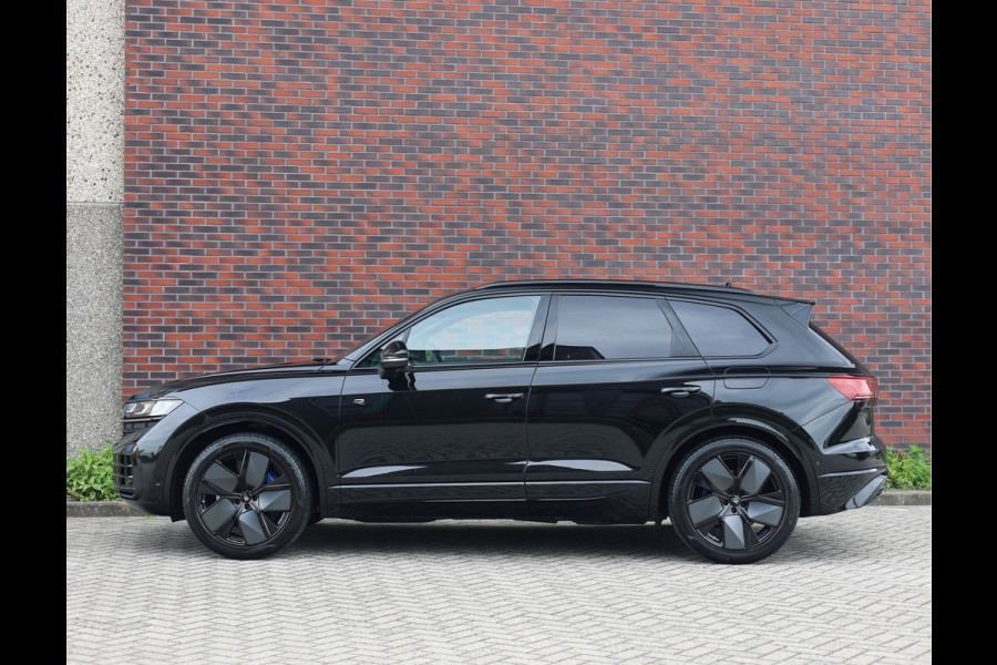 Volkswagen Touareg 3.0 TSi eHybrid 4MOTION R | Pano - DYNAUDIO