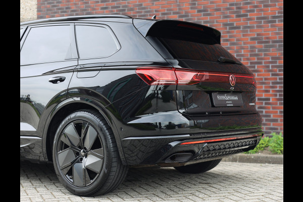 Volkswagen Touareg 3.0 TSi eHybrid 4MOTION R | Pano - DYNAUDIO