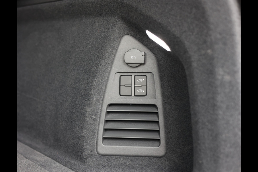 Volkswagen Touareg 3.0 TSi eHybrid 4MOTION R | Pano - DYNAUDIO
