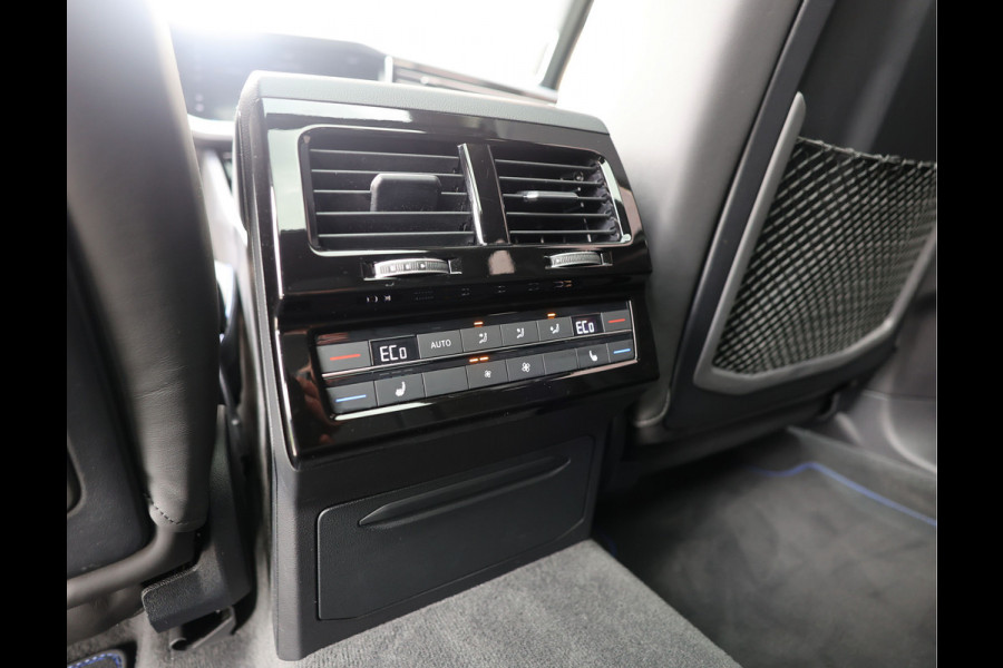 Volkswagen Touareg 3.0 TSi eHybrid 4MOTION R | Pano - DYNAUDIO