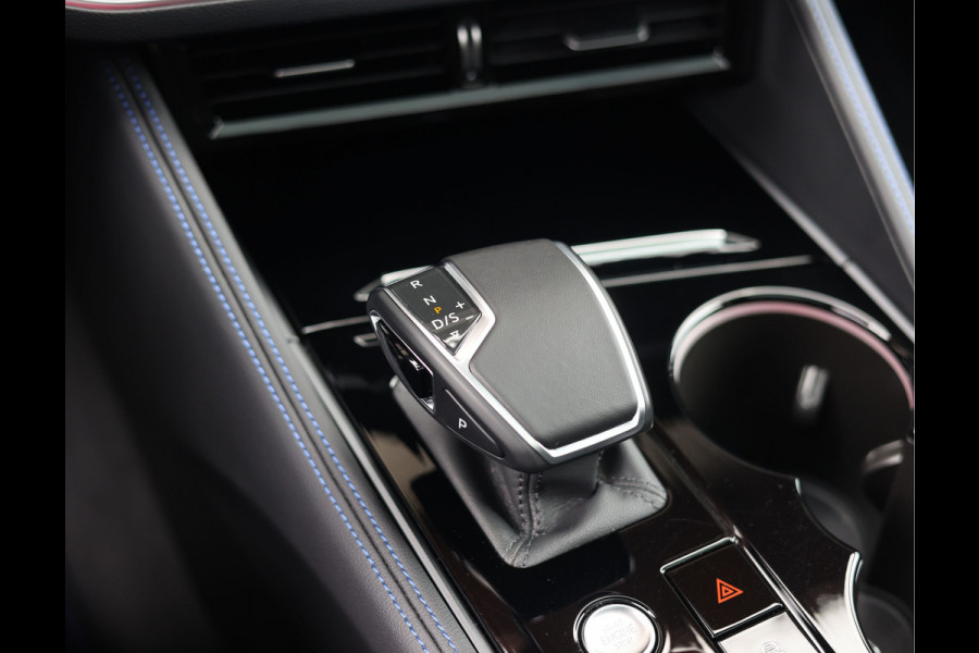Volkswagen Touareg 3.0 TSi eHybrid 4MOTION R | Pano - DYNAUDIO