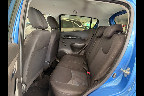 Opel KARL 1.0 Rocks Online Edition | Navigatie |