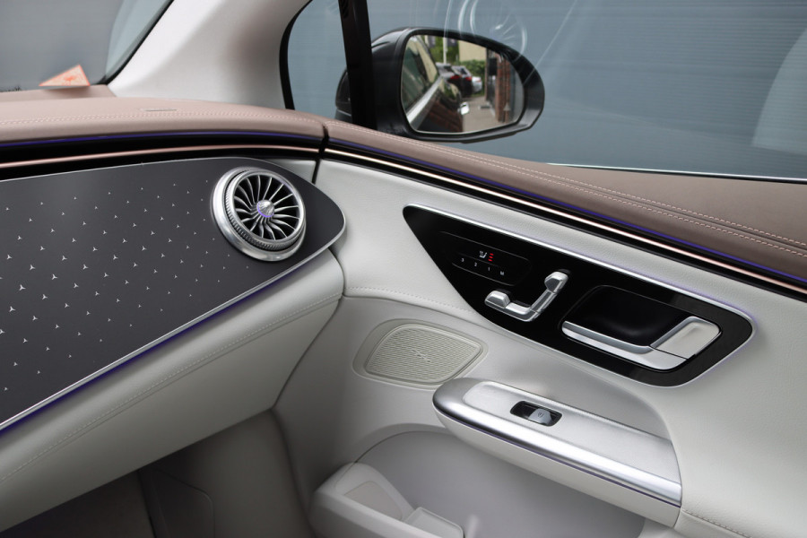 Mercedes-Benz EQE 350+ Launch Edition Luxury Line 91 kWh | Distronic | Panoramadak | Memory | Leder | Camera | HUD | Keyless Go | Verwarmd Stuurwiel | High Perf. LED |