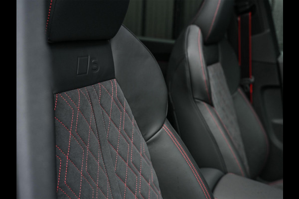 Audi Q5 Sportback 2.0 TFSI e-hybrid quattro S edition | Luchtvering | S-stoelen | Panoramadak | Elektr. trekhaak | Digital Oled | Adaptive Cruise | Tech Plus | 360 Camera | Memory | Ambiance interieur |