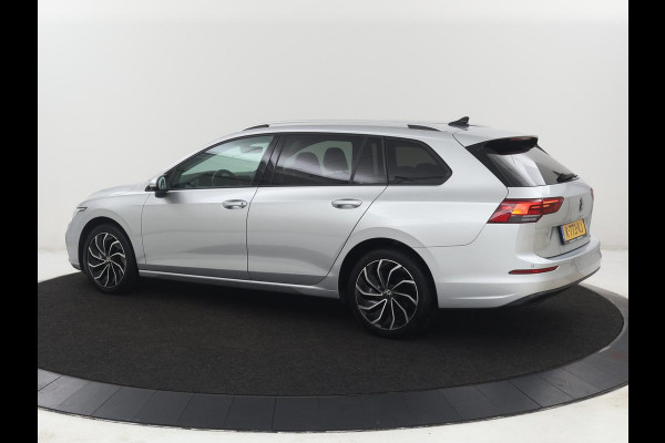 Volkswagen Golf Variant 1.0 eTSI Life | Automaat | Carplay | Memory seats | Adaptive Cruise | Parkeersensoren | Navigatie | DAB | LM | LED | Climate control