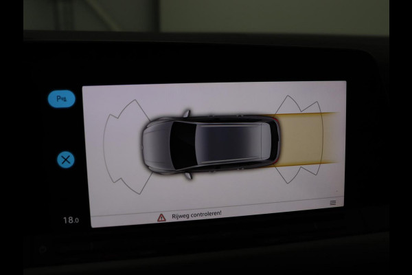Volkswagen Golf Variant 1.0 eTSI Life | Automaat | Carplay | Memory seats | Adaptive Cruise | Parkeersensoren | Navigatie | DAB | LM | LED | Climate control