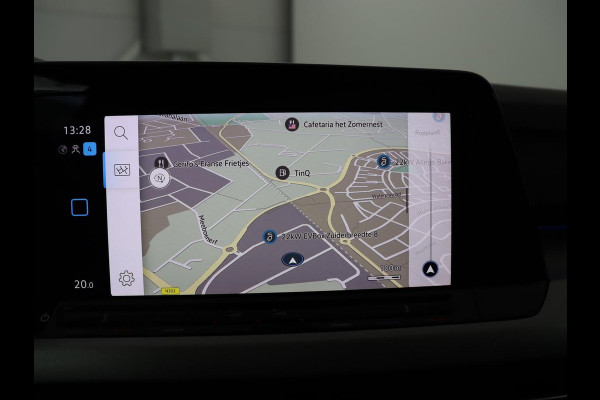 Volkswagen Golf Variant 1.0 eTSI Life | Automaat | Carplay | Memory seats | Adaptive Cruise | Parkeersensoren | Navigatie | DAB | LM | LED | Climate control