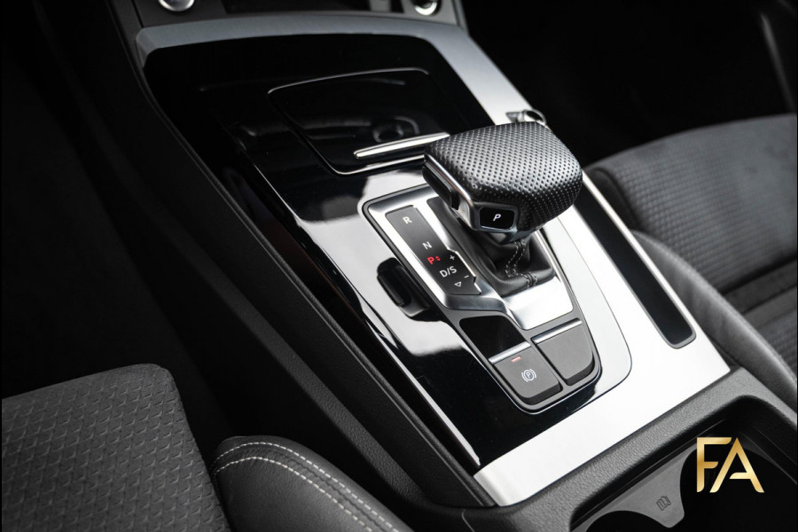 Audi Q5 55 TFSI e S edition