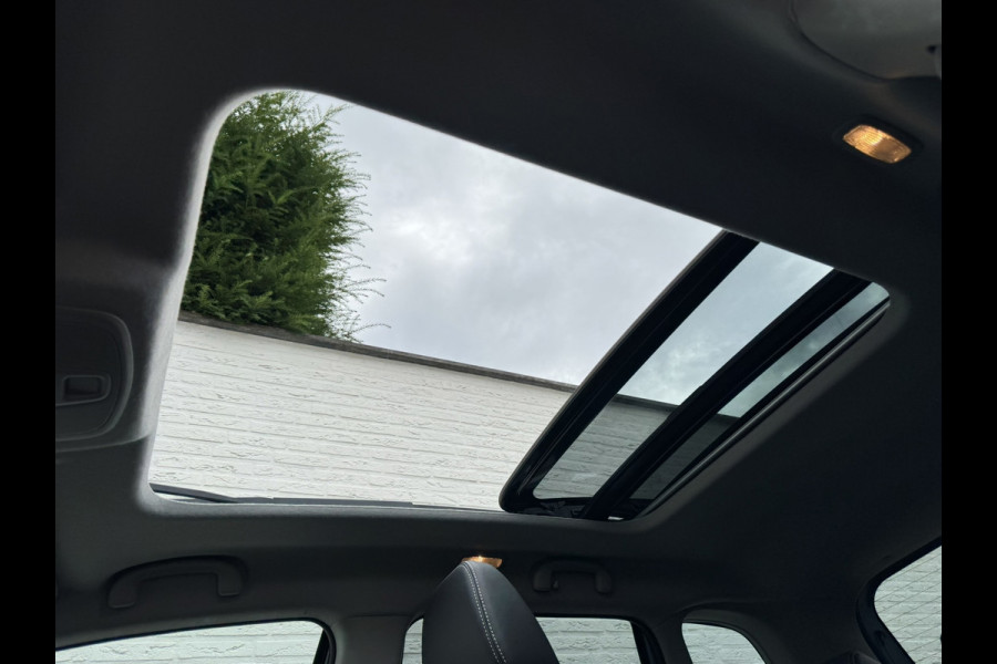 Suzuki Vitara 1.5 Hybrid Style AllGrip Pano Camera Carplay Adaptive Cruise Navi Stoelverw