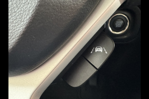 Suzuki Vitara 1.5 Hybrid Style AllGrip Pano Camera Carplay Adaptive Cruise Navi Stoelverw
