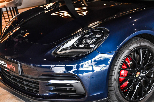 Porsche Panamera Sport Turismo 2.9 4 E-Hybrid, Sport Chrono, Rear Entertainment, Luchtvering, Softclose, Pano, 360, HUD, Leder!