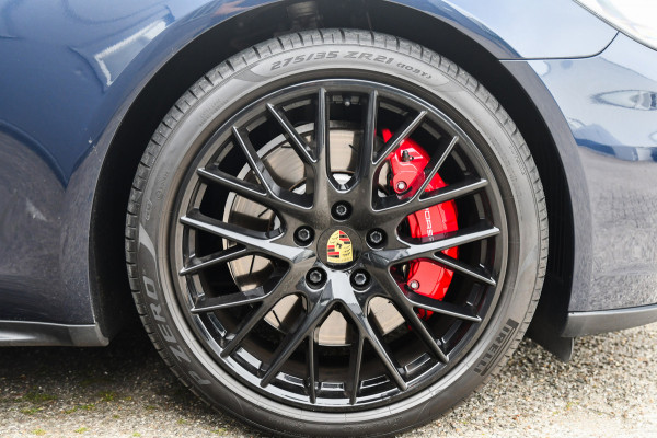 Porsche Panamera Sport Turismo 2.9 4 E-Hybrid, Sport Chrono, Rear Entertainment, Luchtvering, Softclose, Pano, 360, HUD, Leder!