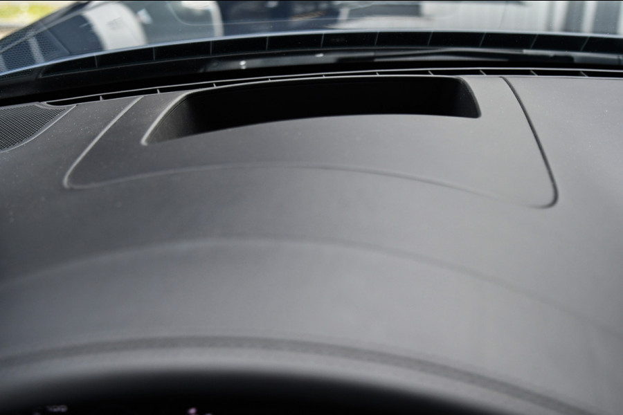 Porsche Panamera Sport Turismo 2.9 4 E-Hybrid, Sport Chrono, Rear Entertainment, Luchtvering, Softclose, Pano, 360, HUD, Leder!