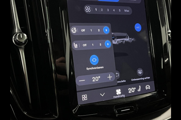 Volvo XC60 2.0 T8 Plug-in hybrid AWD Ultimate Dark *SOH 97%* Luchtvering | Trekhaak | Open dak | Bowers & Wilkins | Adapt. cruise | Stoel-/stuurverwarming | 360 camera | Head up