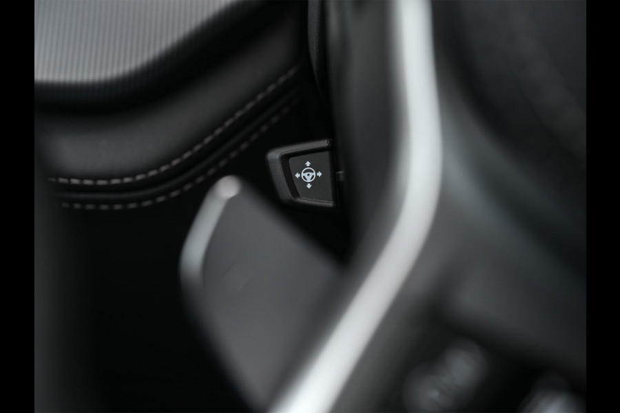 BMW X5 xDrive45e High Executive | M-Sport | Panoramadak | 360 Camera | Harman/Kardon | HUD | Active Cruise |  Memory Seats | Luchtvering | Ambiance Interieur | Comfort Access |