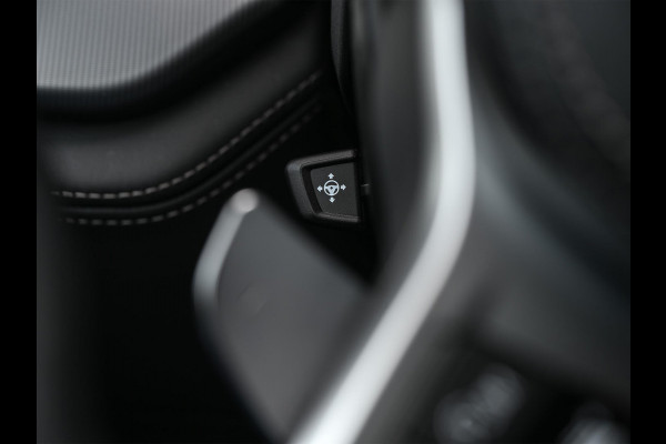BMW X5 xDrive45e High Executive | M-Sport | Panoramadak | 360 Camera | Harman/Kardon | HUD | Active Cruise |  Memory Seats | Luchtvering | Ambiance Interieur | Comfort Access |