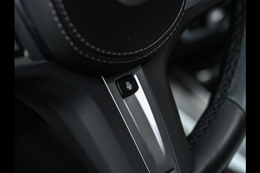 BMW X5 xDrive45e High Executive | M-Sport | Panoramadak | 360 Camera | Harman/Kardon | HUD | Active Cruise |  Memory Seats | Luchtvering | Ambiance Interieur | Comfort Access |