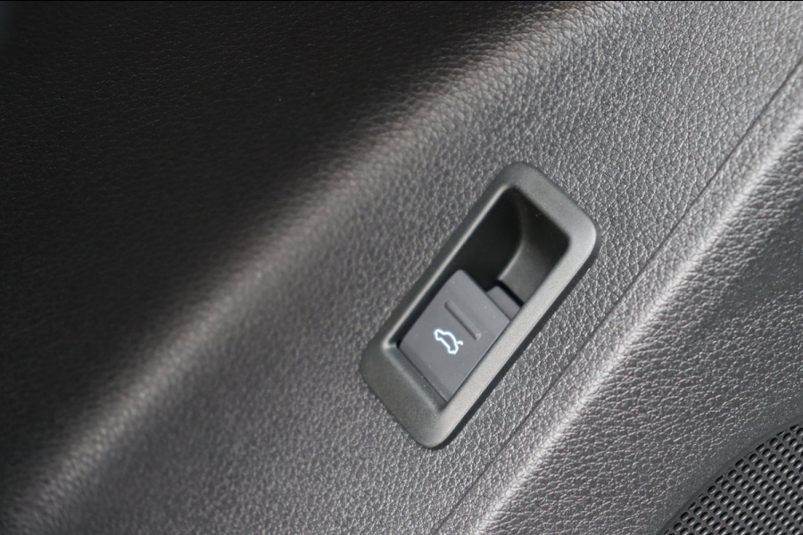 Audi Q3 35 TFSI Bus. org.NL sportleer+vw el.klep carplay keyless