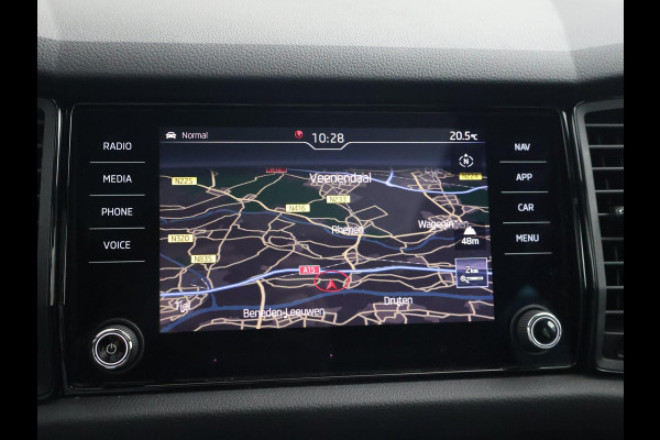 Škoda Kodiaq 1.5 TSI 150 PK DSG SPORTLINE + PANORAMA | TREKHAAK | SFEERVERL. | VIRTUAL | MEMORY | CAMERA | CANTON
